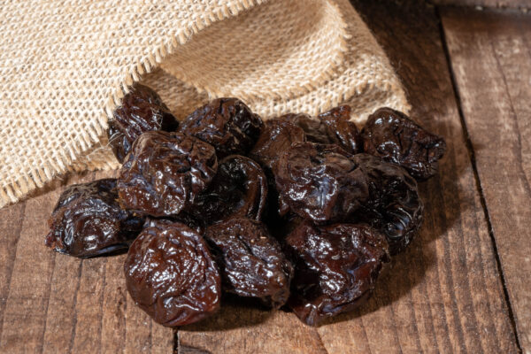 Prugne con nocciolo